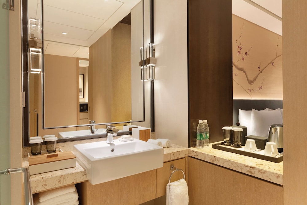 Hilton Garden Inn Dandong 22/51
