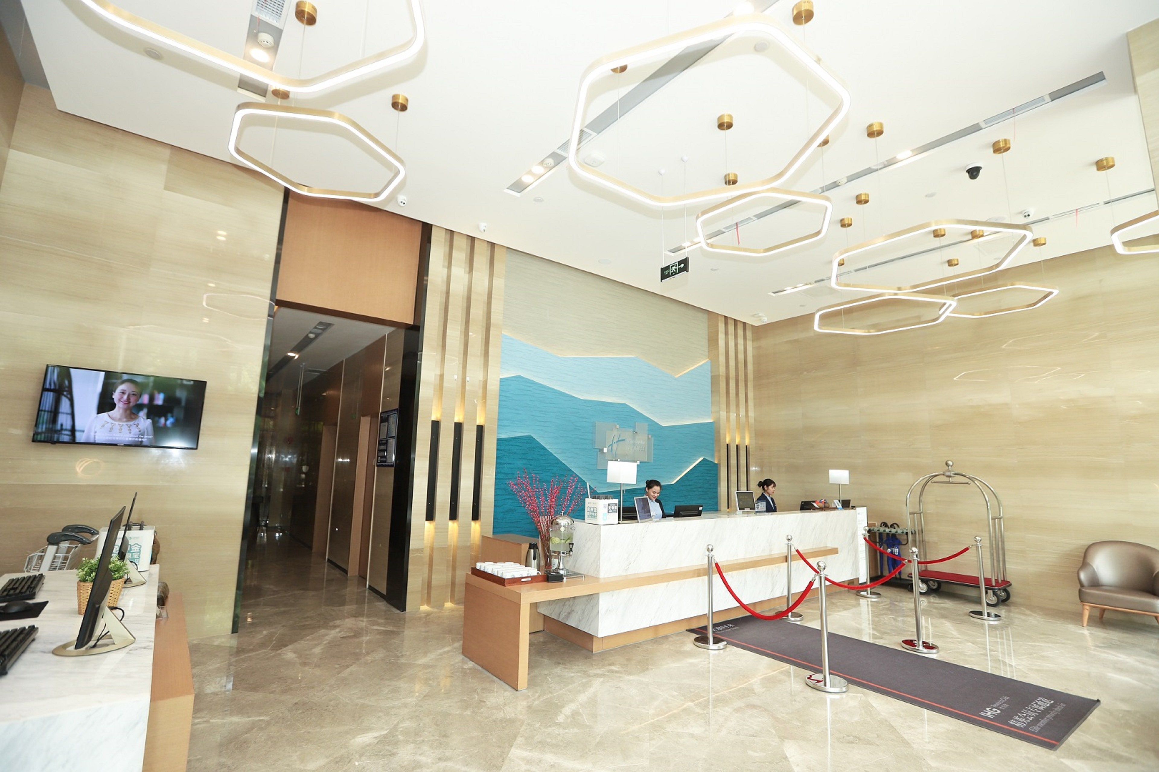 Holiday Inn Express Chengdu Xindu 12/50