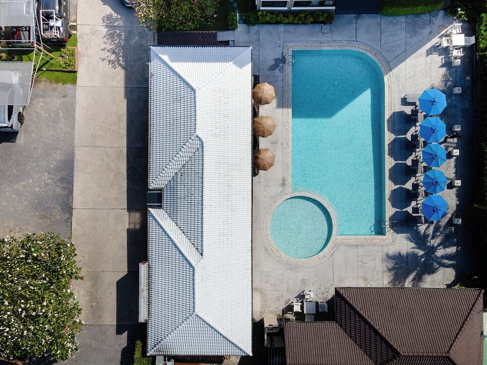Pattra Mansion by AKSARA Collection 10/66