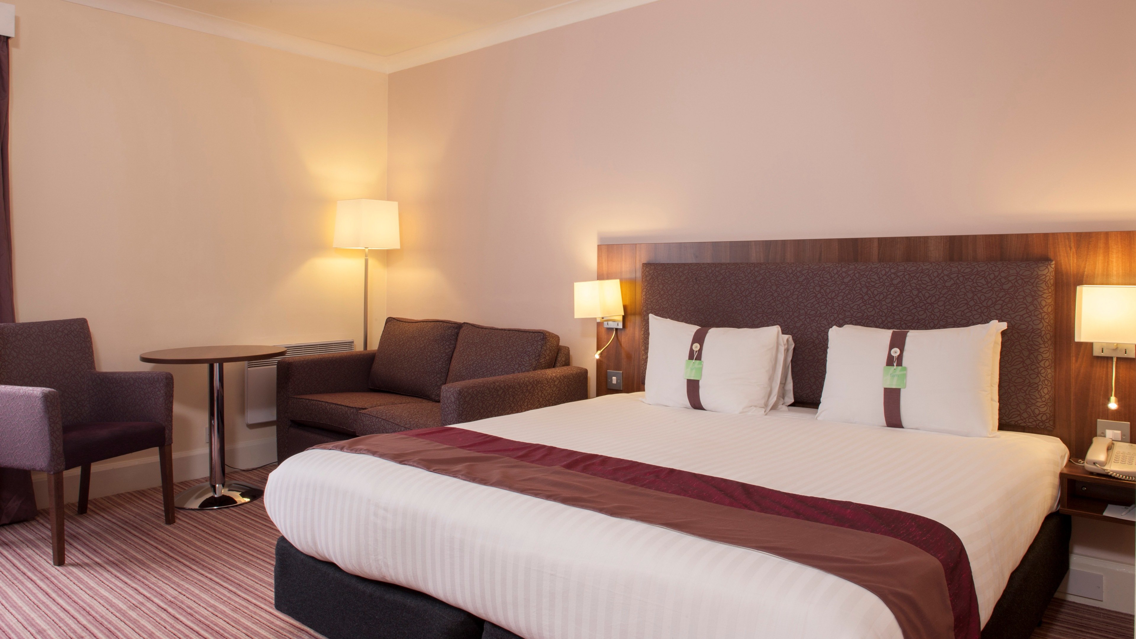 Holiday Inn Rotherham Sheffield 17/50