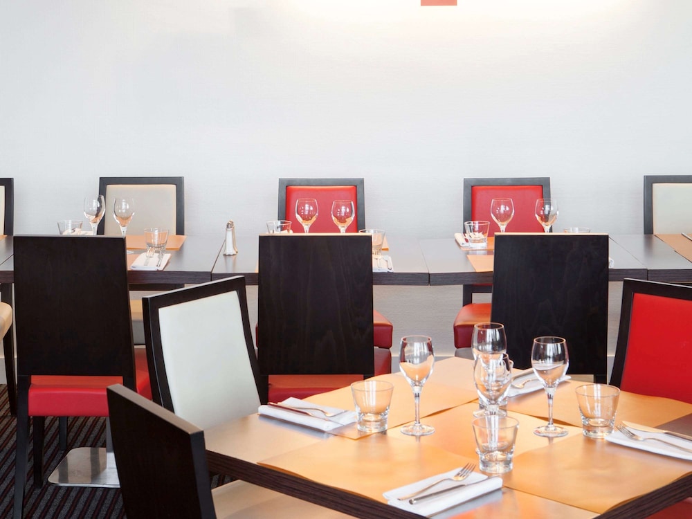restaurant-cafeteria