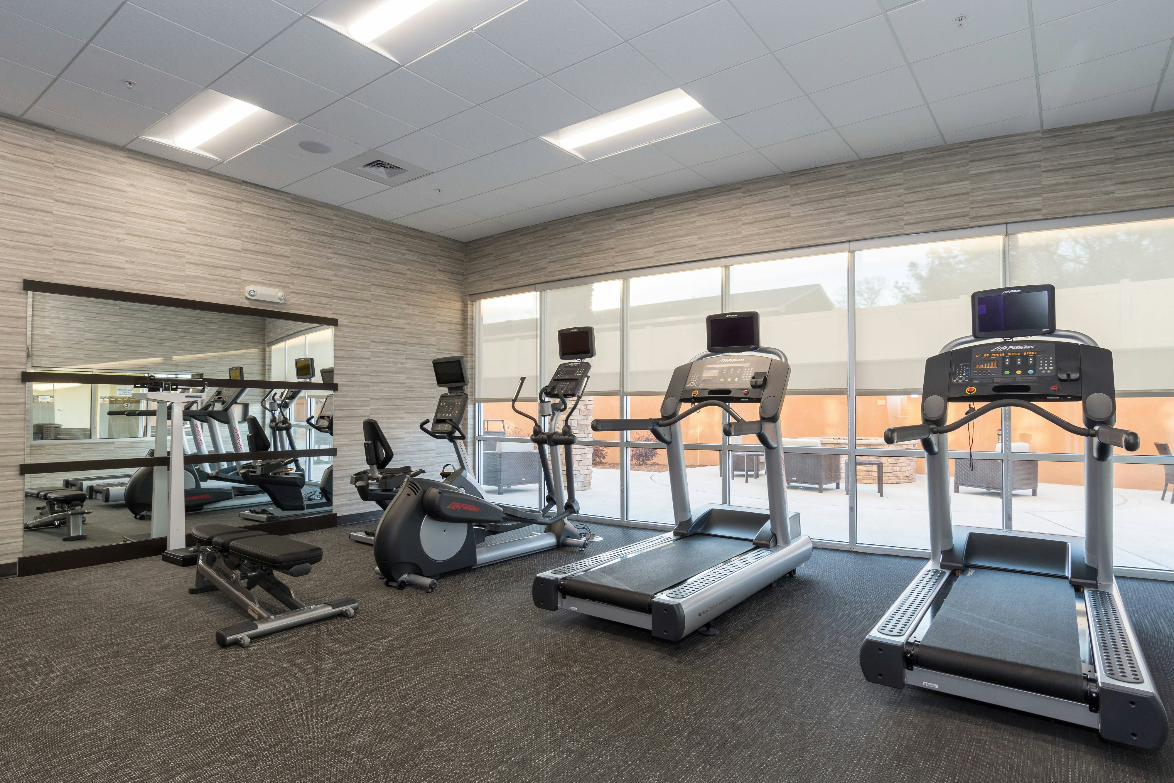 Courtyard By Marriott Fayetteville Fort Bragg Spring Lake 4/5
