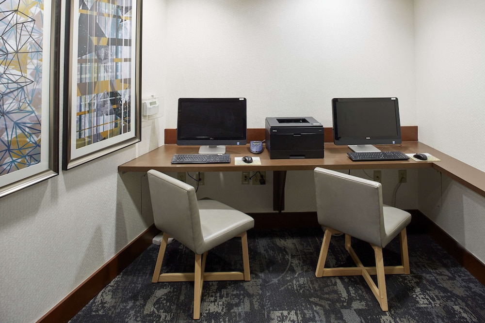 Hyatt Place Grand Rapids-South 61/67