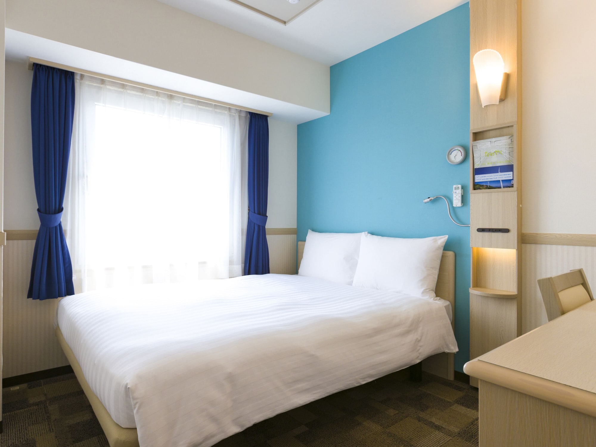 ECONOMY, DOUBLE BED