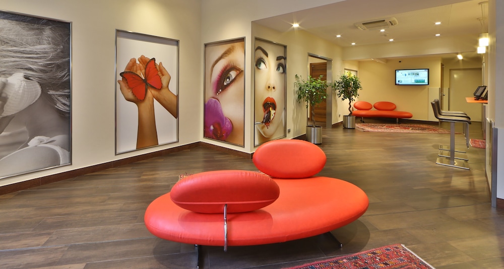 Best Western Plus City Hotel 34/48