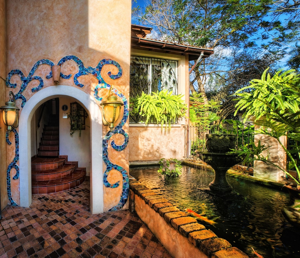 Little Arches Boutique Hotel Barbados 44/50