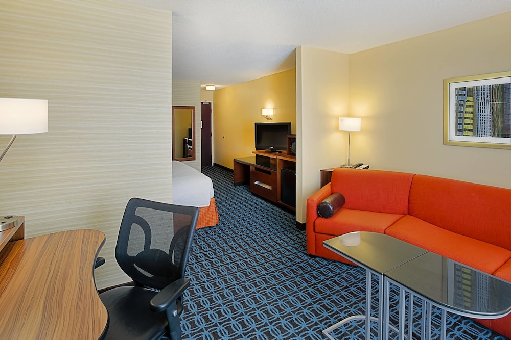 Fairfield Inn Suites By Marriott Chicago Southeast Hammond 25/39