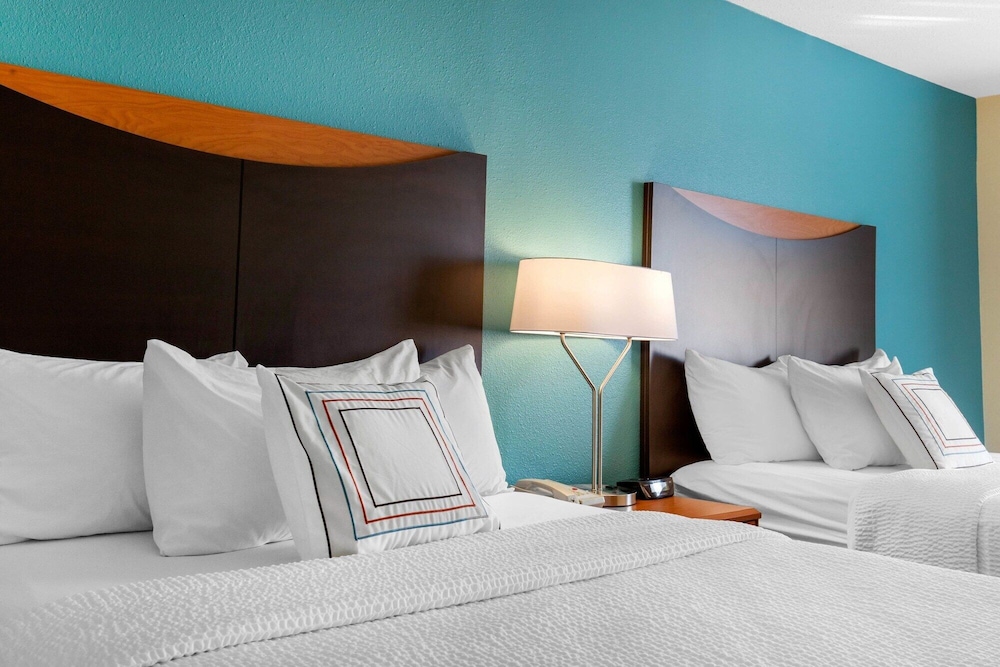 Country Inn & Suites by Radisson, Bismarck-Mandan 30/47