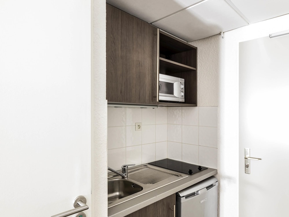 Adagio Access Orleans 51/56