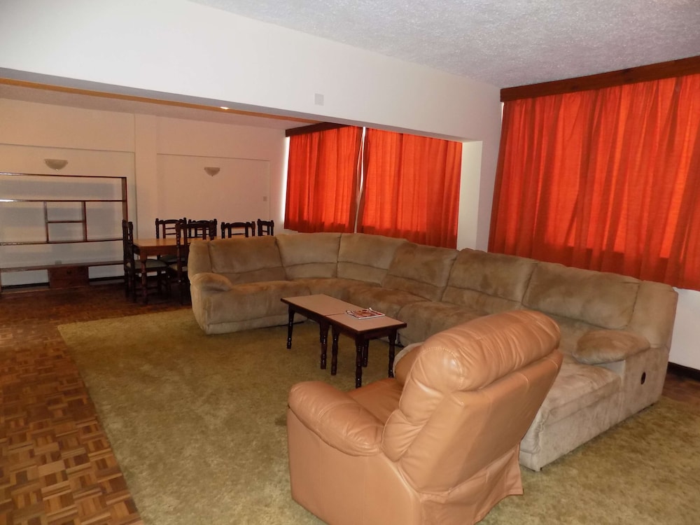 The Kenya Comfort Hotel Suites 53/78