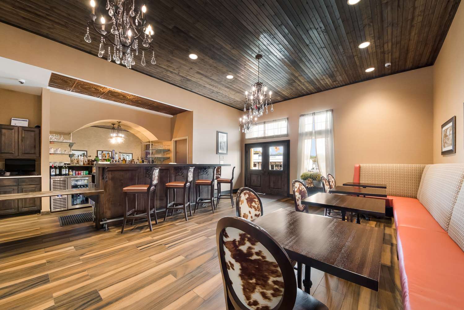 Best Western Bandera Suites & Saloon 5/11