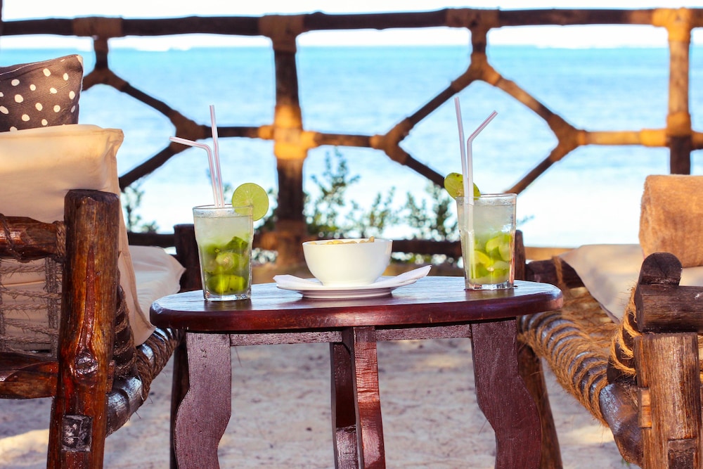 Spice Island Hotel and Resort 8/64