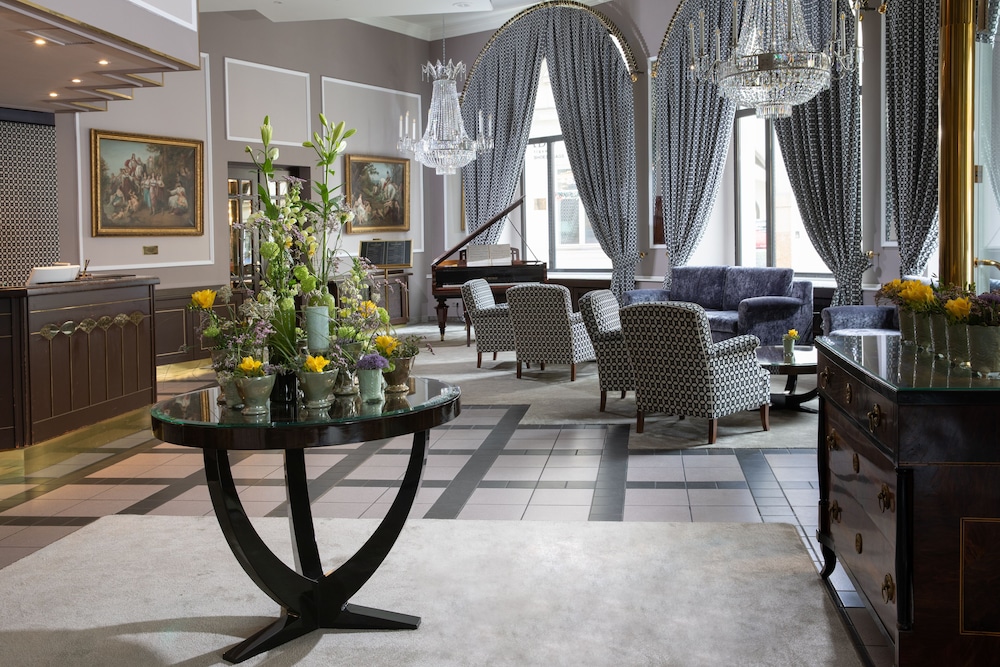 Grand Hotel Bohemia 28/50