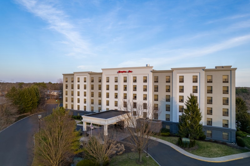 Hampton Inn Brookhaven Long Island 2/63