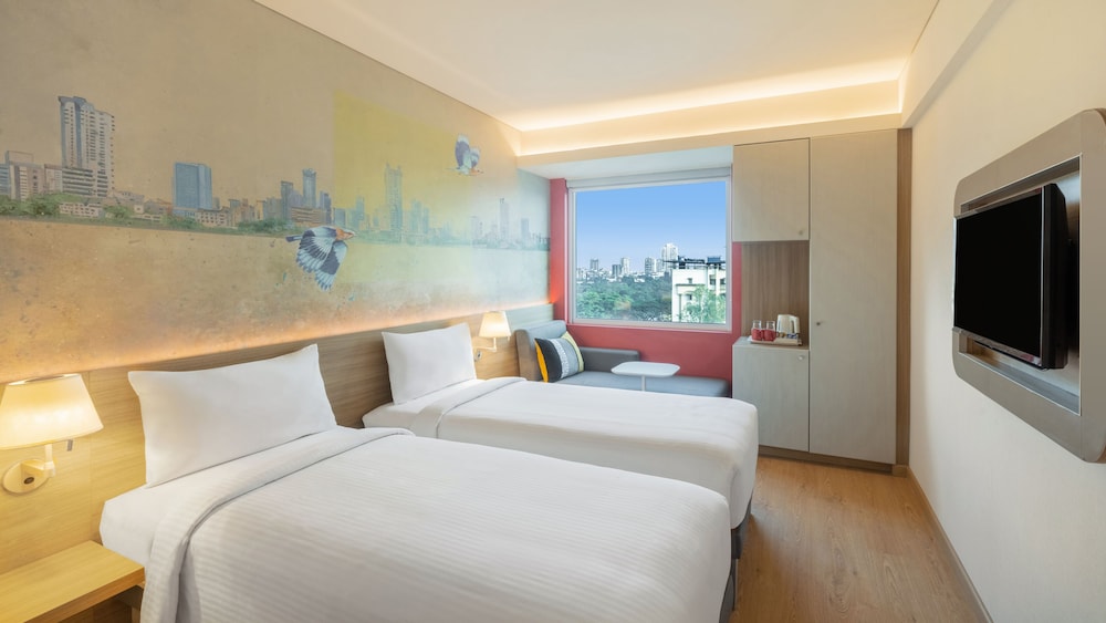 ibis Thane 18/49