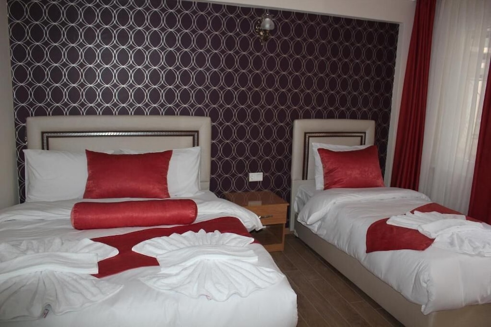 Reydel Hotel 22/72