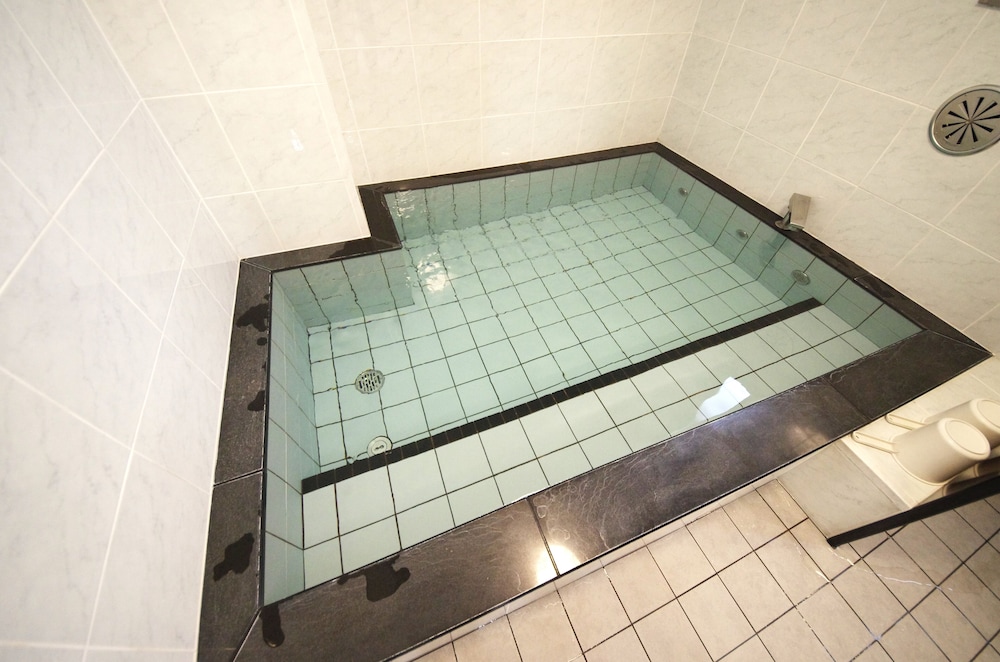 Urbain Hiroshima Executive 25/49