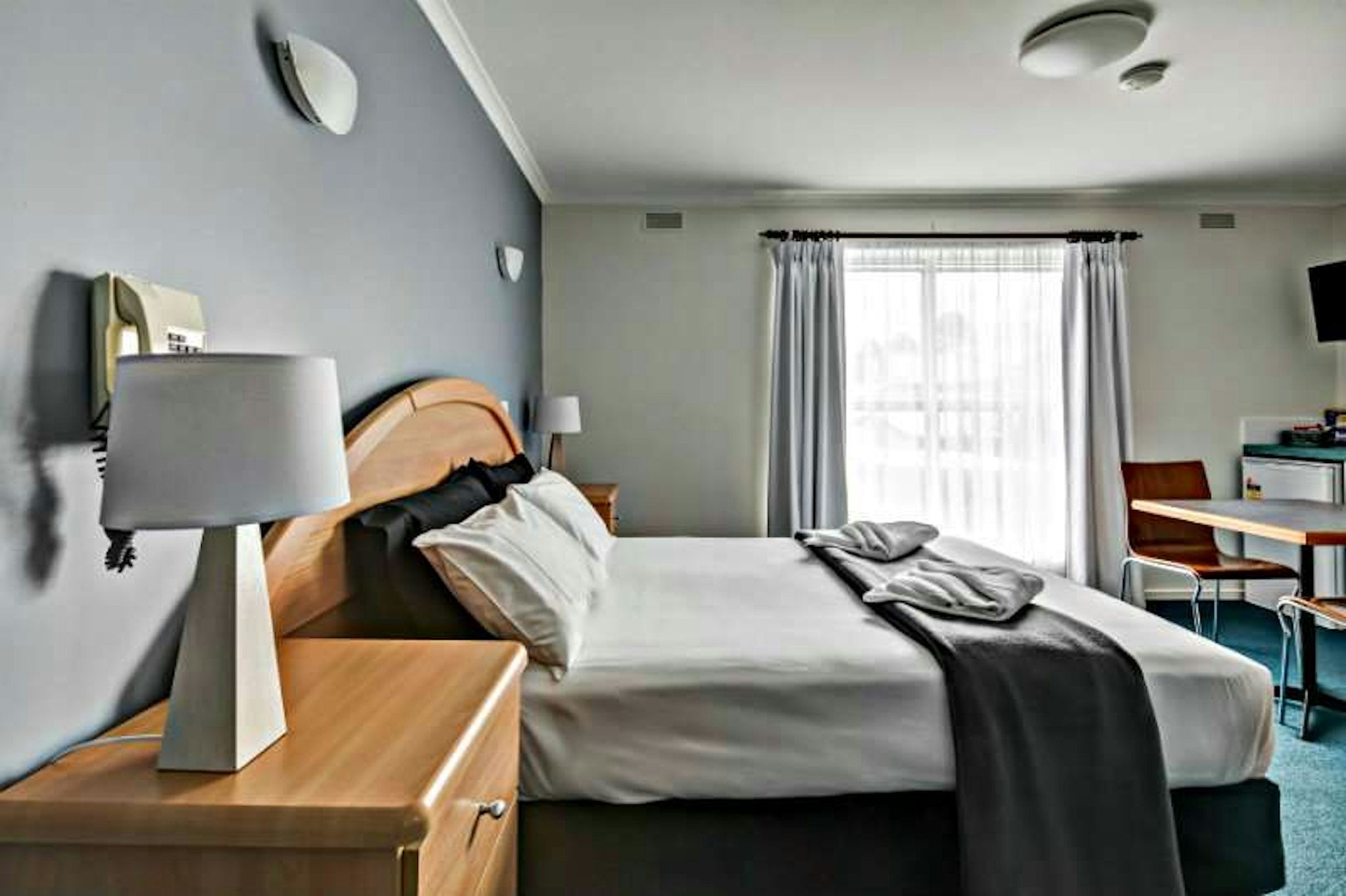 CENTRAL MOTEL PORT FAIRY 4/5