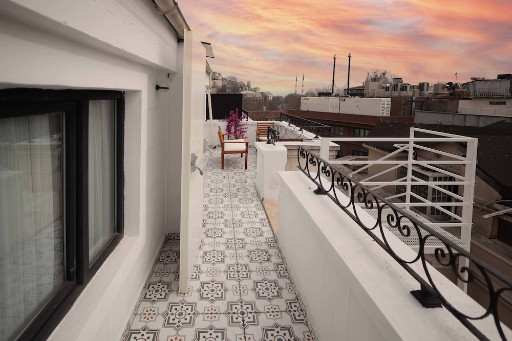 Selvese Collection Hotel Galata 1875 36/50