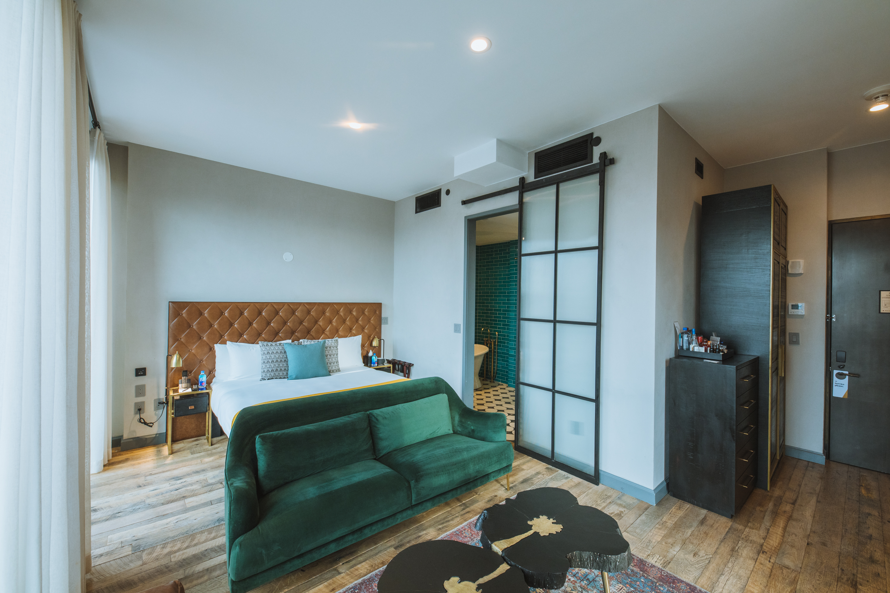 جناح بريميير، Arlo Williamsburg 3/10