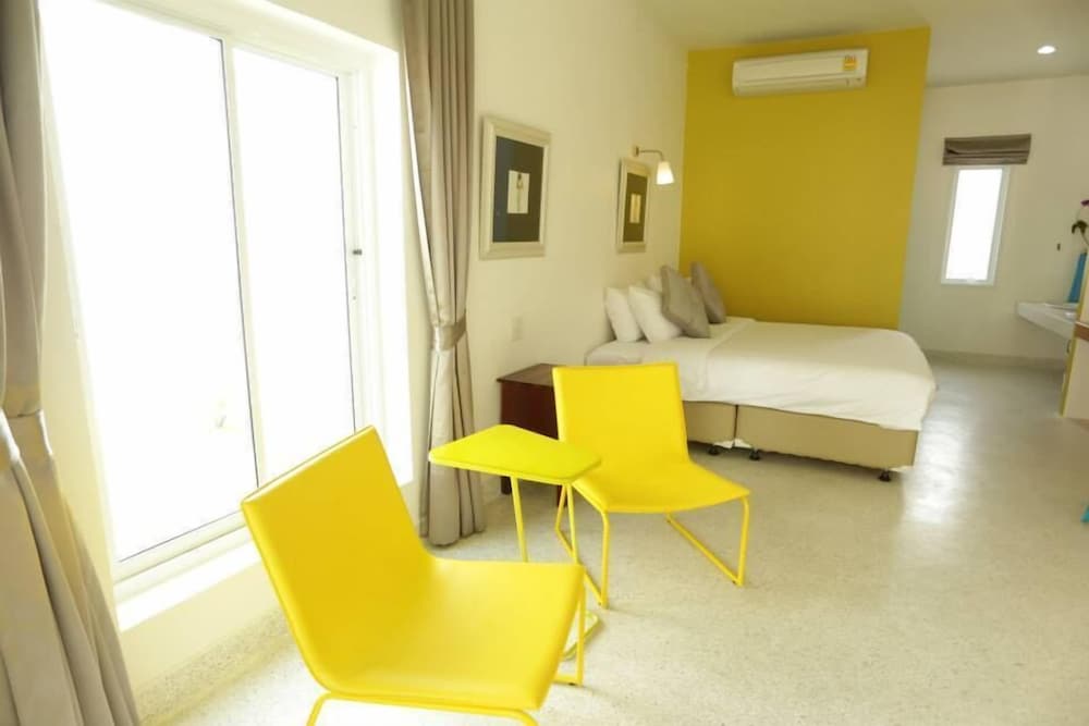 Meet The Sea Resort 19/64