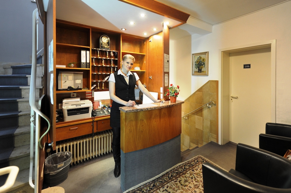 Fair Hotel Villa Diana Westend 6/65