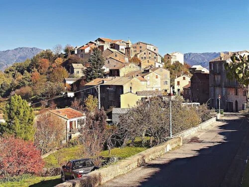 Villa Praesidio 37/43