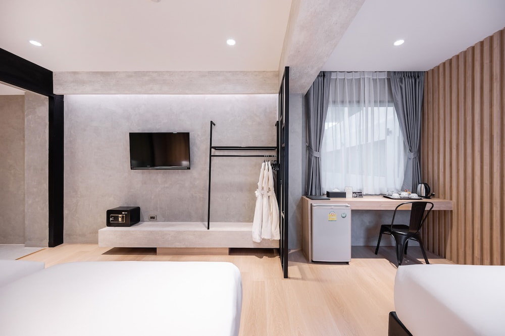 Loft Bangkok Hotel 15/72