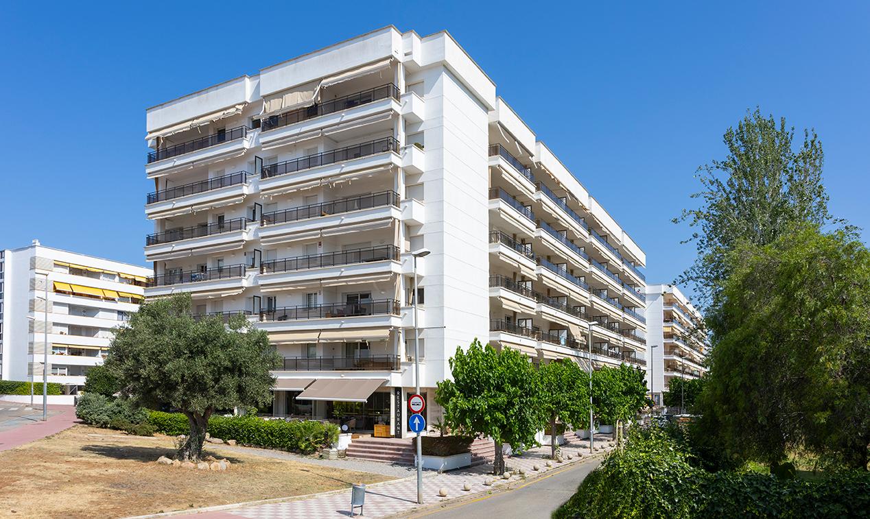 Suites del Mar Fenals 3/100