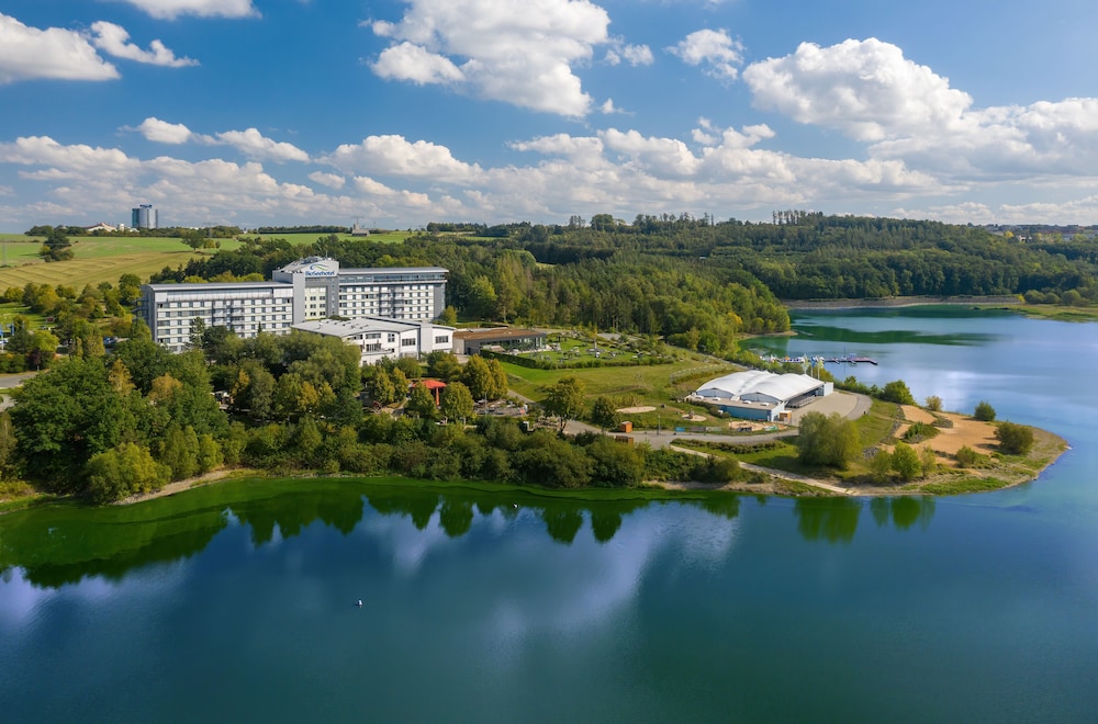 Bio Seehotel Zeulenroda 38/43