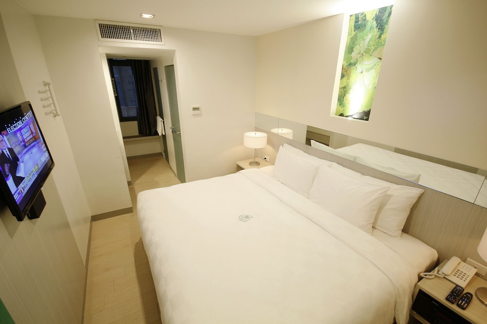 Go Hotels Ortigas Center 34/68