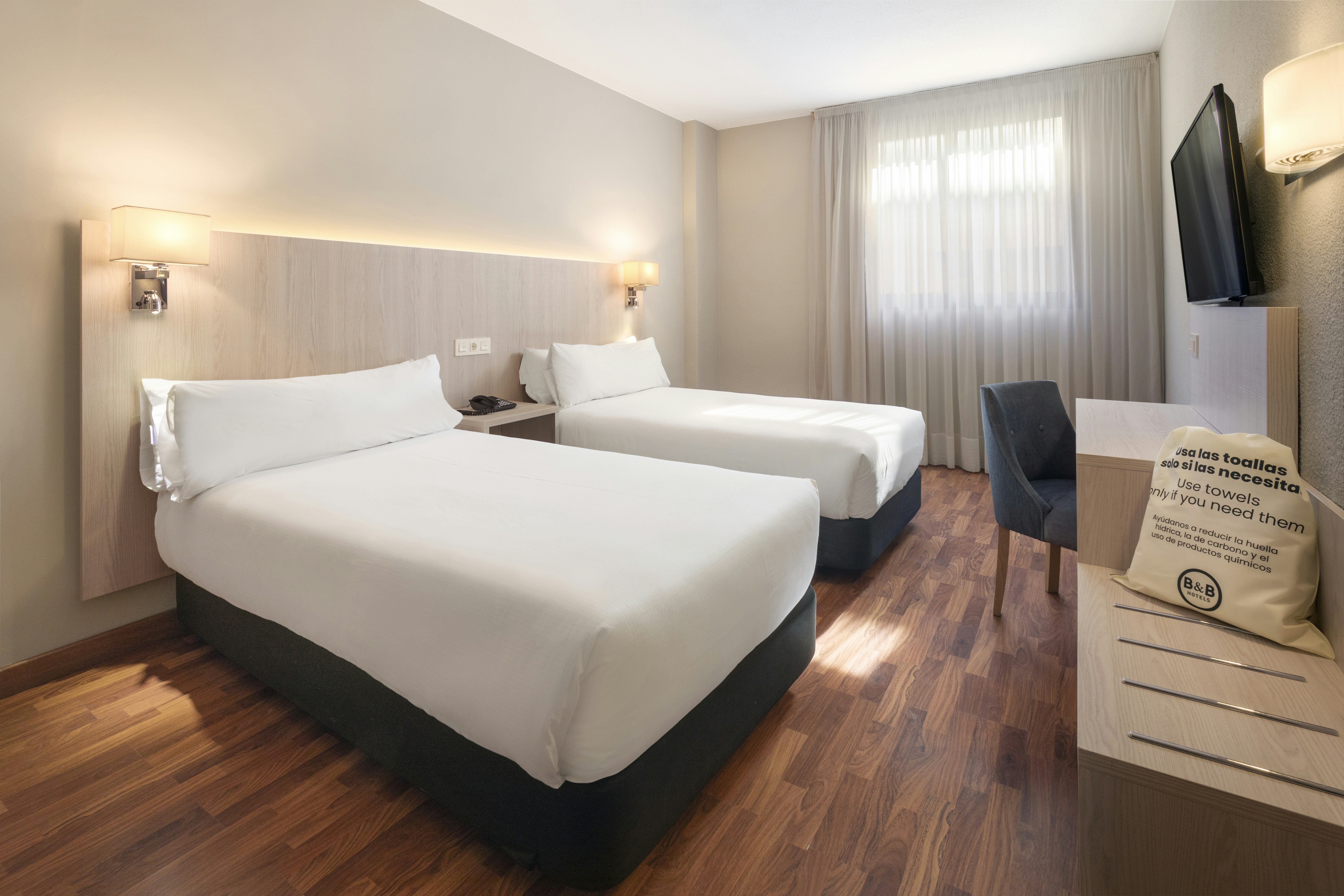 B&B HOTEL Zaragoza Royal 18/23
