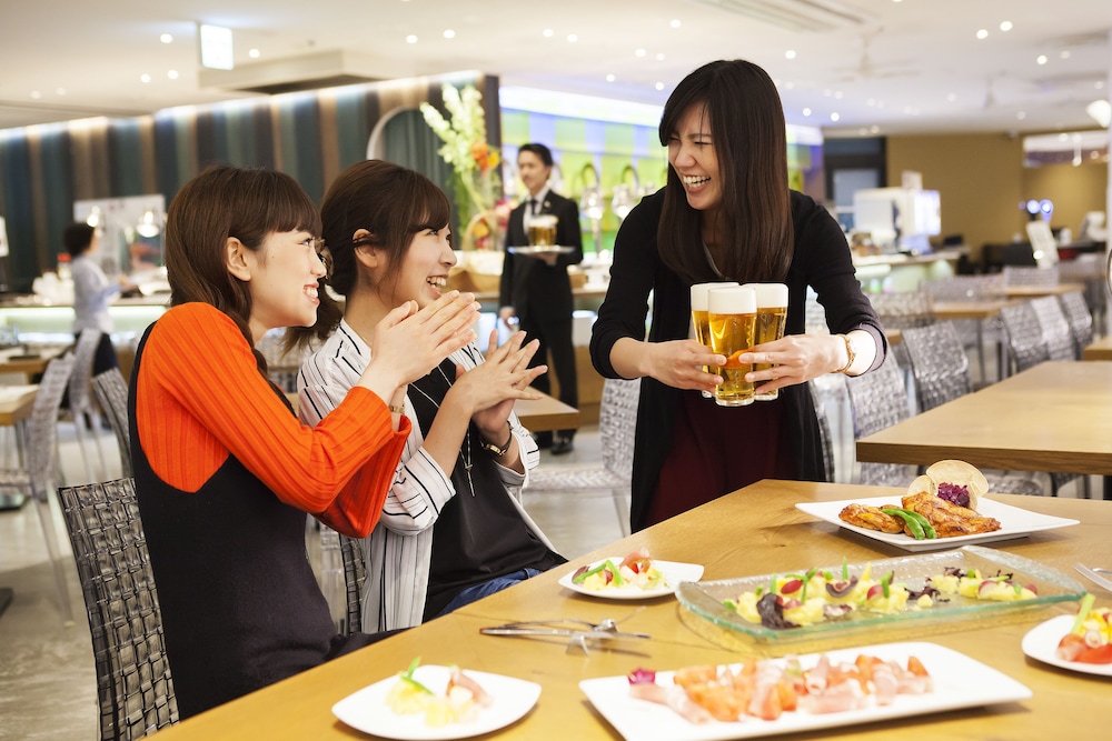 Hotel Plaza Osaka 35/46