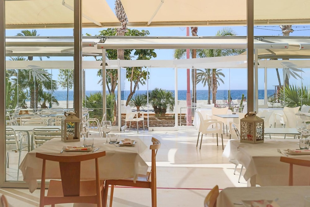 Hotel Las Palmas 22/32
