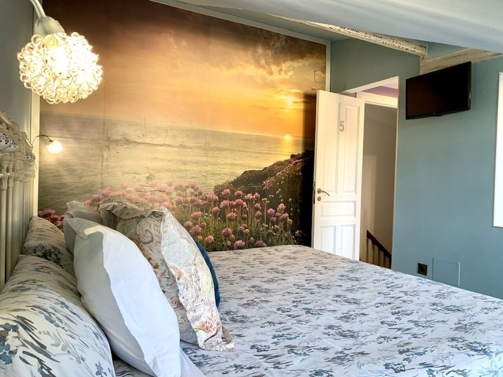 Suites con Jacuzzi Santillana 10/45