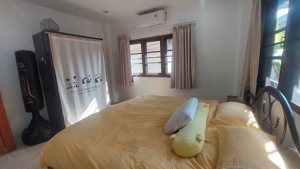 Krisada Beach Resort 22/56