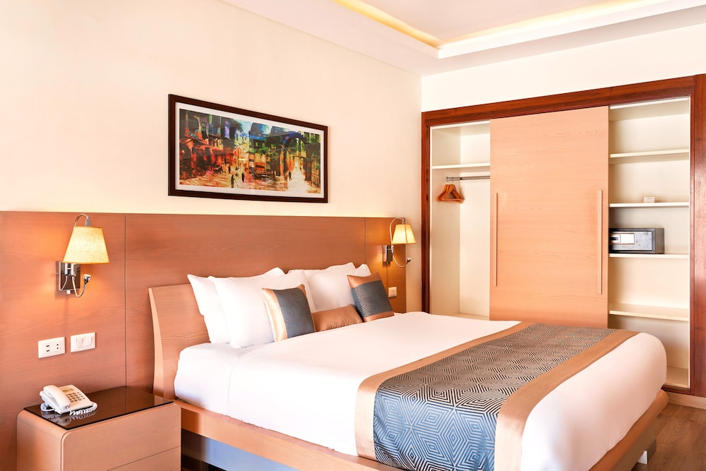 غرفة ديلوكس بسرير كينج، Pickalbatros Alf Leila Wa Leila Resort - Neverland Hurghada 3/6