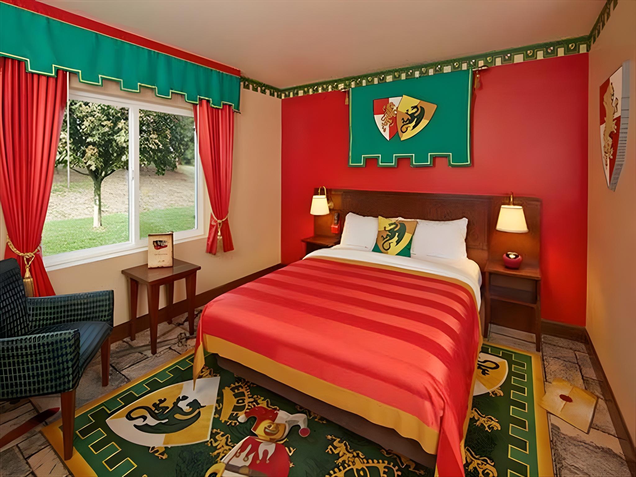 Kingdom, Premium, Bunk Bed, Queen Bed