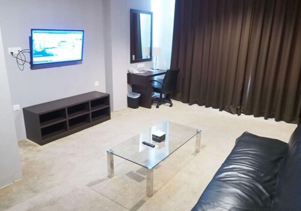 Kings Hotel Nagoya Batam 41/50