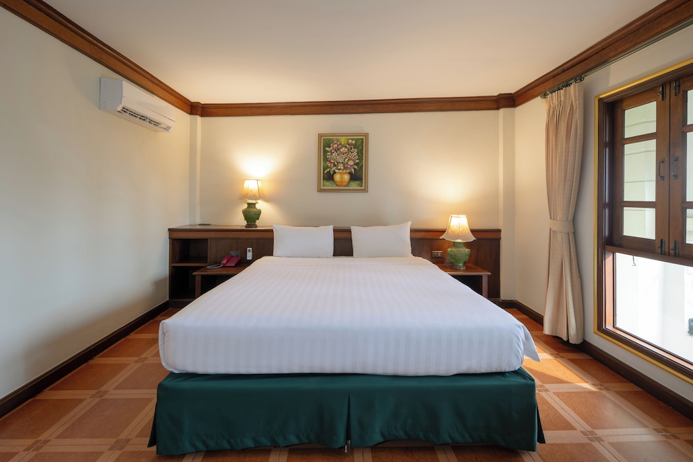 SUPERIOR, DOUBLE BED