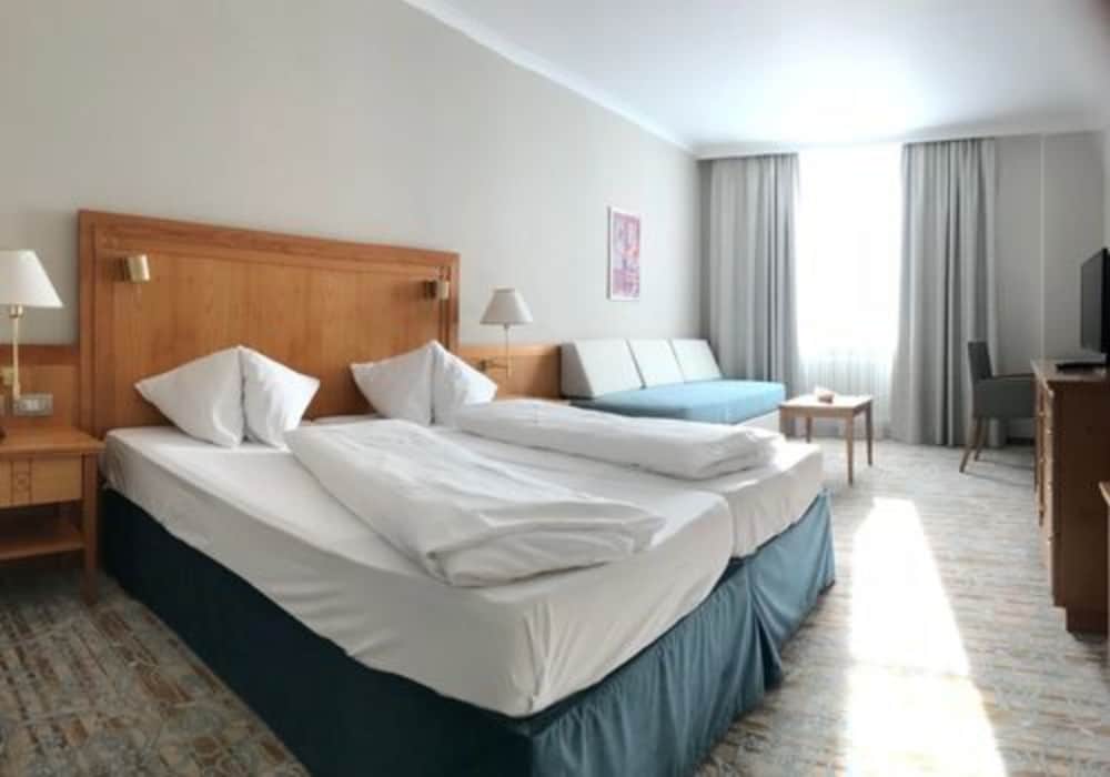 CLASSIC, DOUBLE BED