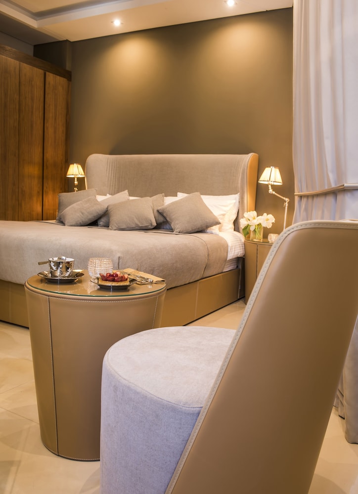 Royal Tulip Achrafieh 26/69