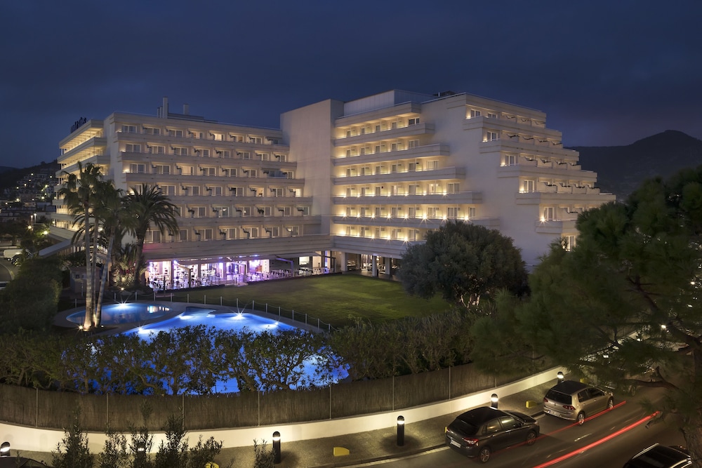 Melia Sitges 4/71