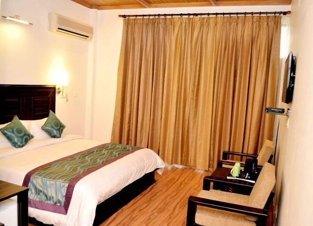 UNA COMFORT KASAULI EXOTICA 8/50