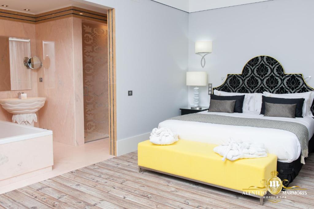 Classic, Single, Double Bed