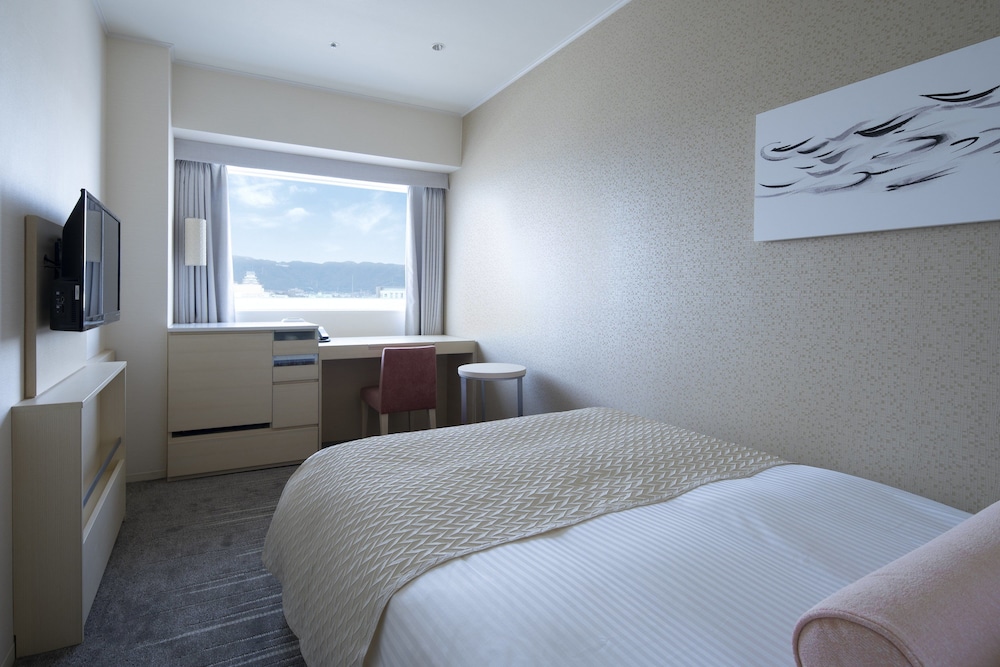 Hotel Nikko Himeji 9/66
