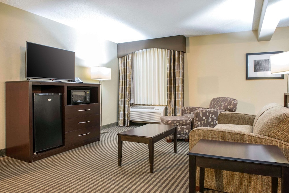 Baymont by Wyndham Festus 34/51