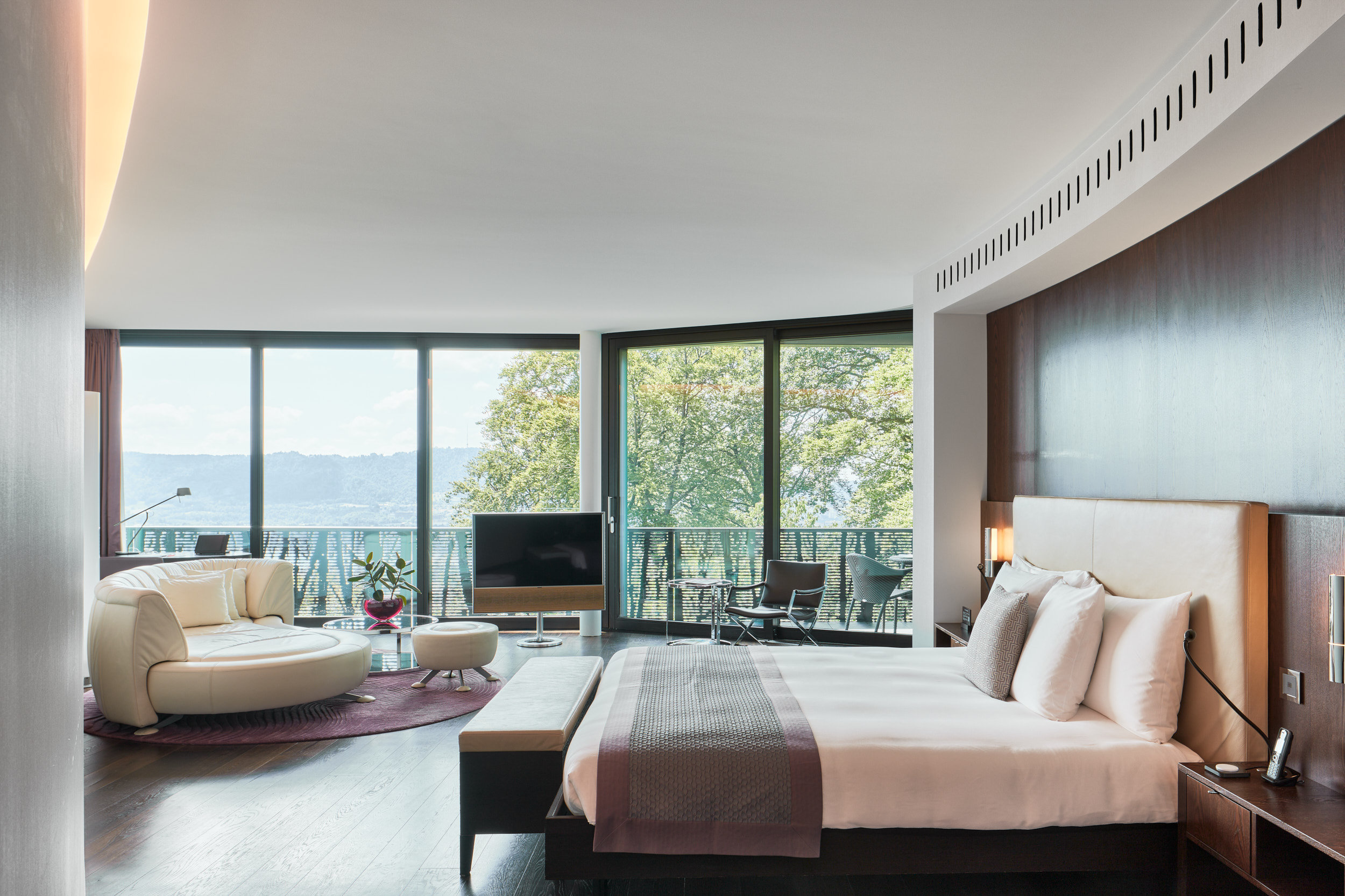 Junior Suite, Deluxe