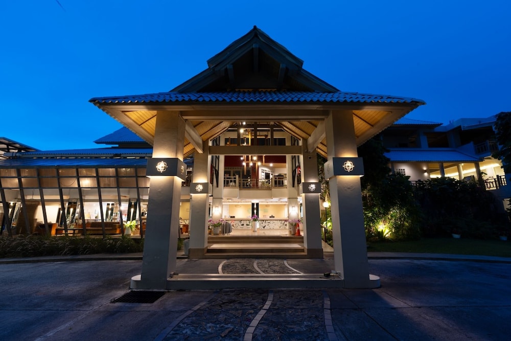 Natural Park Resort Pattaya 6/50