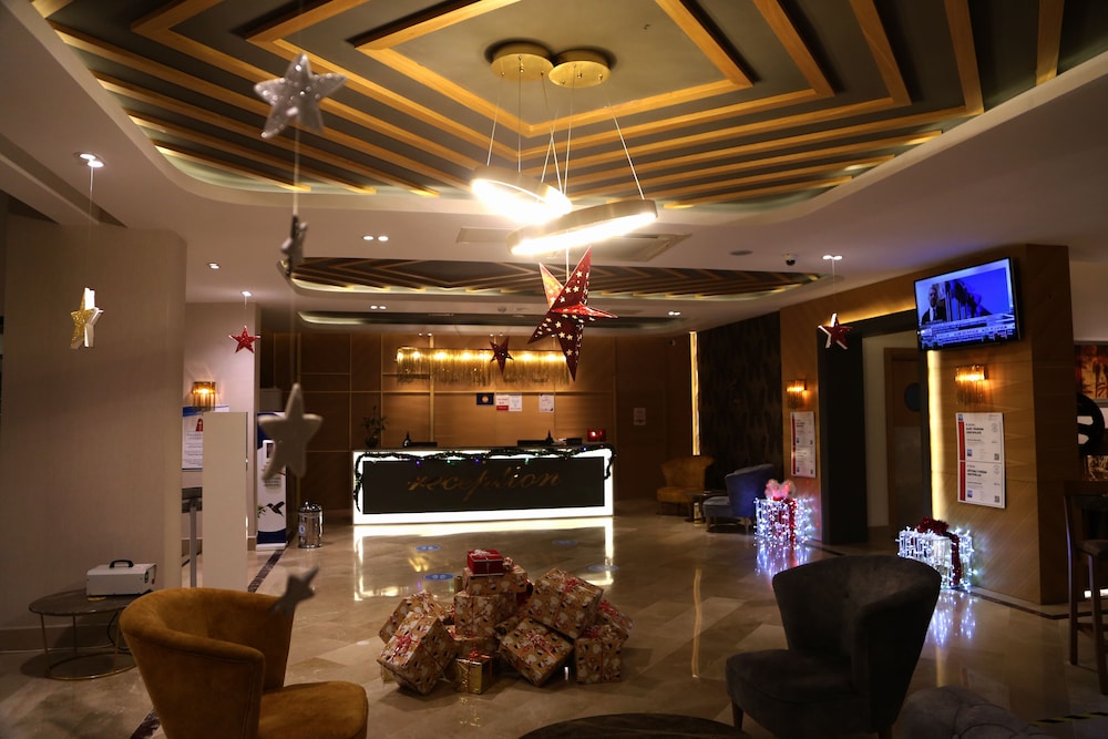 Sealife Lounge - Adults Only 11/50